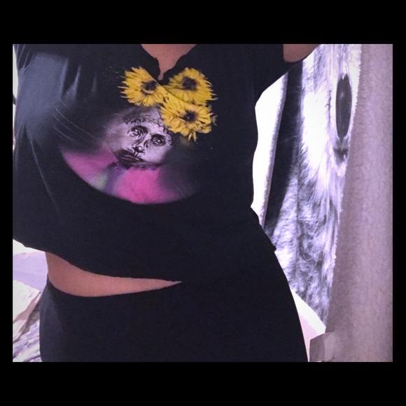 Custom T-shirt - Picture 1 of 2